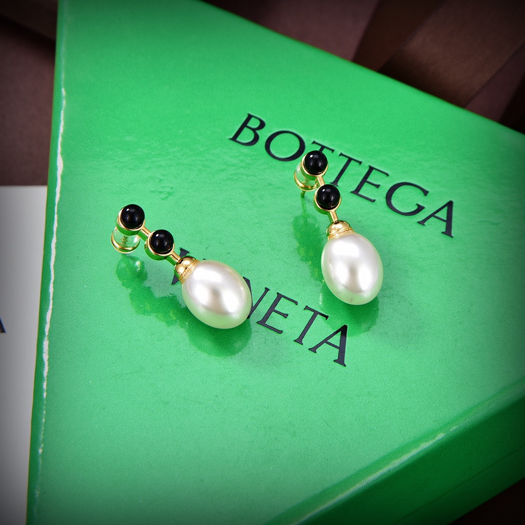 Bvlgari Earrings